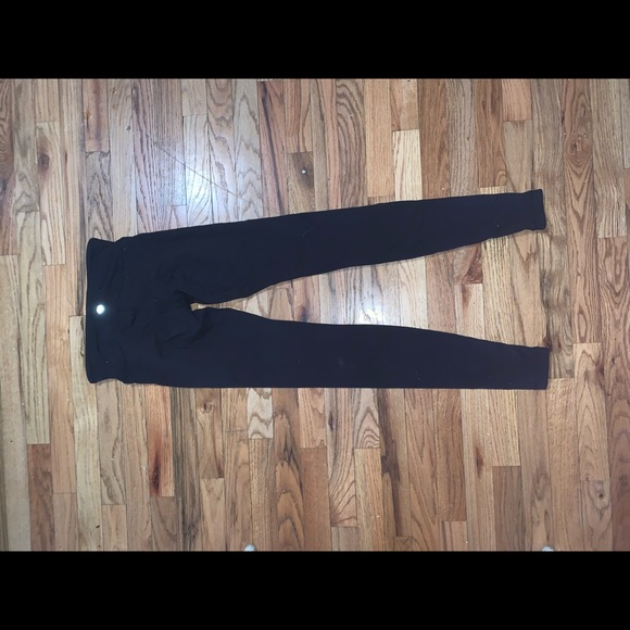 Lululemon Wunder Under 4 - Picture 2 of 4